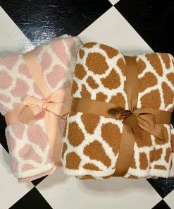 Caroline Hill Ultra Soft Blankets