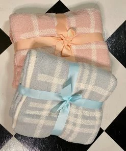 Caroline Hill Ultra Soft Blankets