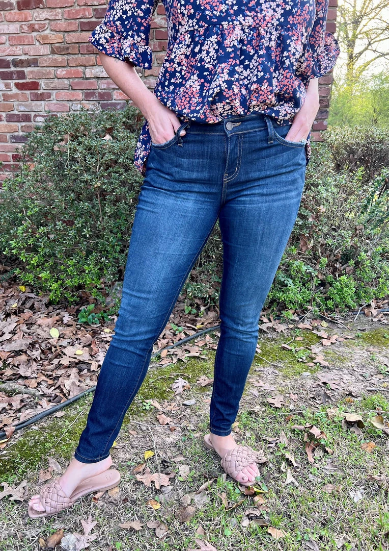 BOTTOMS Judy Blue Dark Wash Denim