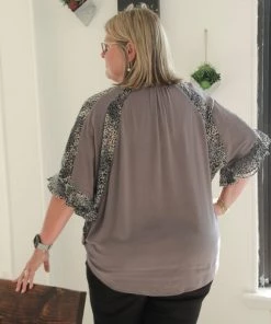 GiGiO TOPS Grey Animal Print Cross Top