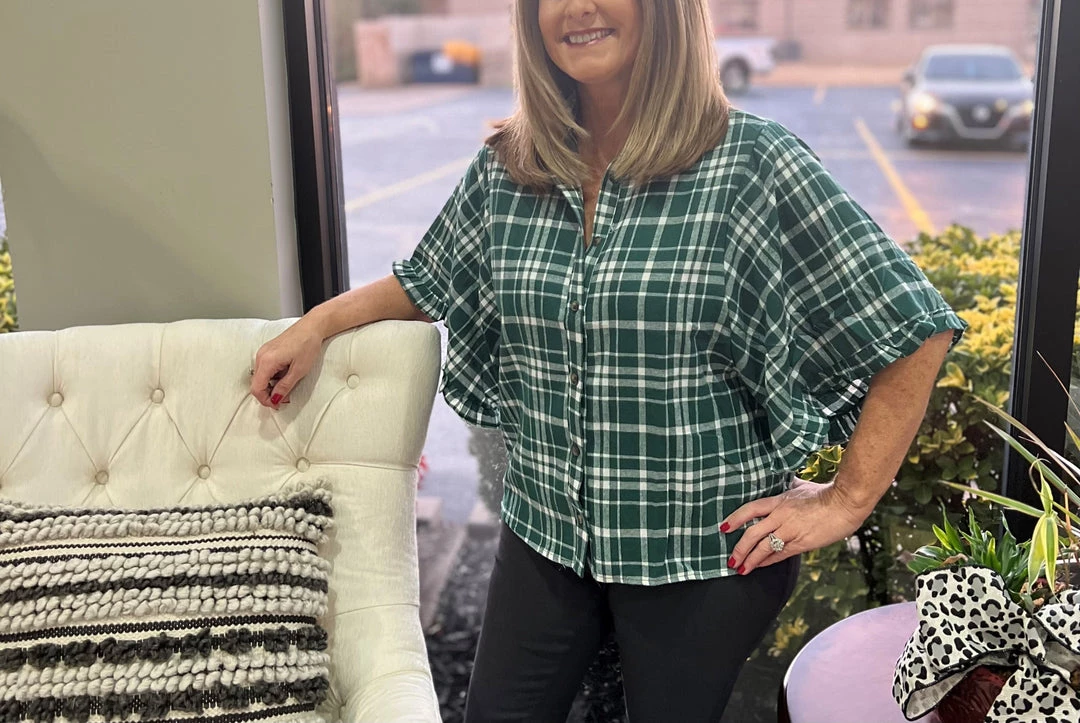 Andree By Unit TOPS Dolman Sleeve Plaid Top