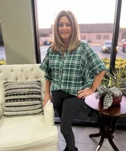 Andree By Unit TOPS Dolman Sleeve Plaid Top