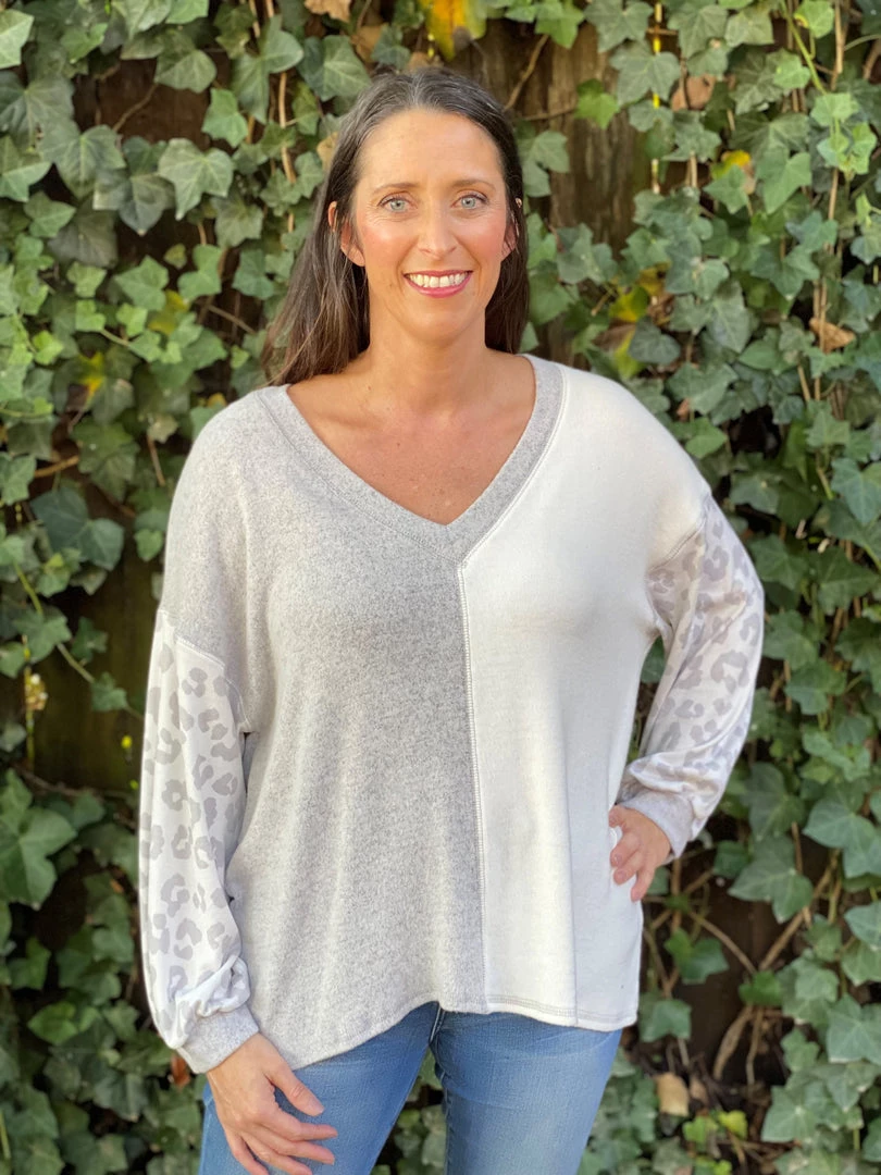 Gilli Color Block Animal Print Sweater