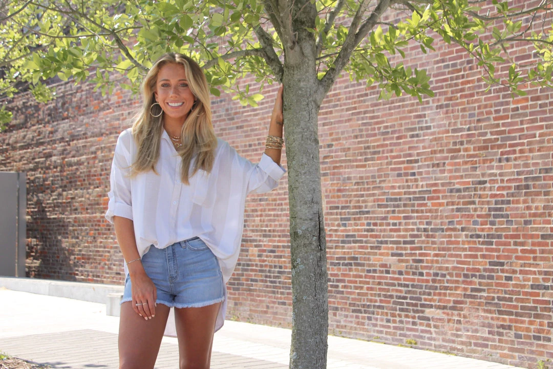 Ruby Stone Boutique Linen Look Boyfriend Shirt: Tan/White