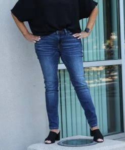 Judy Blud Judy Blue Medium Rise Denim