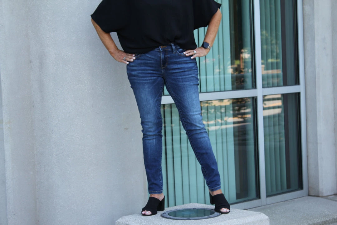 Judy Blud Judy Blue Medium Rise Denim