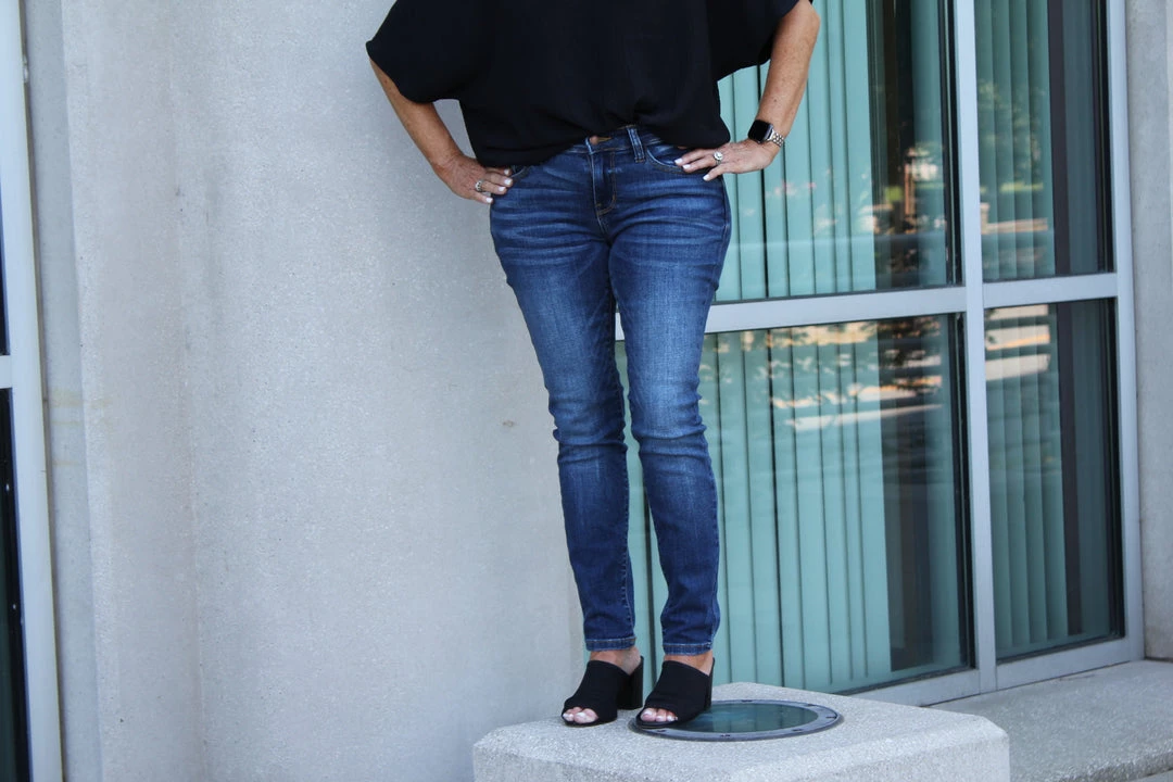 Judy Blud Judy Blue Medium Rise Denim