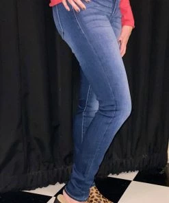 KanCan Mid-Rise Basic Jean