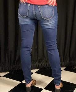 KanCan Mid-Rise Basic Jean