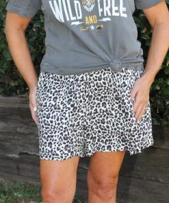 GiGiO BOTTOMS Leopard Pocket Shorts