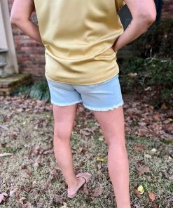 BOTTOMS Judy Blue Light Wash Shorts