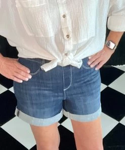 BOTTOMS Judy Blue Dark Wash Shorts