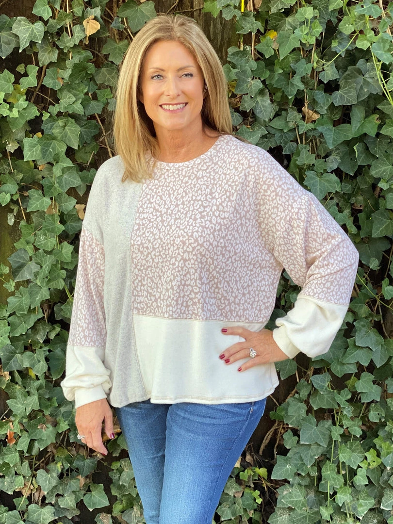 Gilli Tan-Grey Color Block Sweater