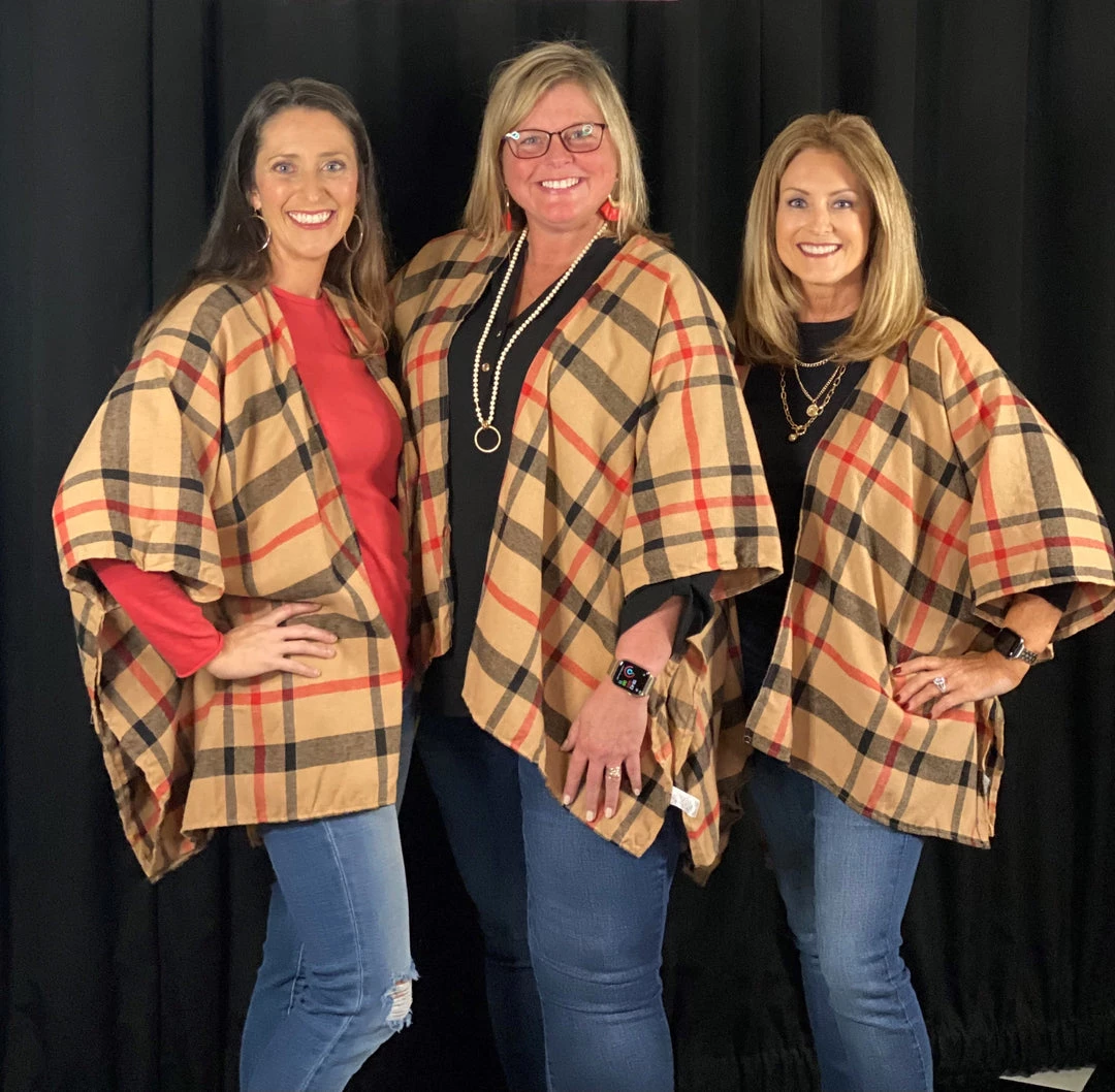 Andree By Unit OUTERWEAR Plaid Poncho