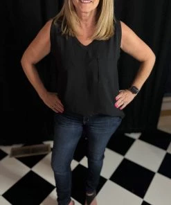 Jodifl Vibrant Tanks