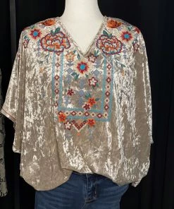 Andree By Unit Embroidered Velvet Tunic
