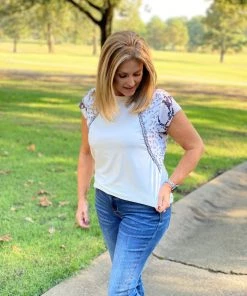 EPretty TOPS Mixed Print Braided Tee