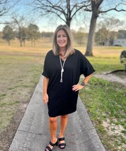 2Hearts DRESSES V-Neck Shift Dress