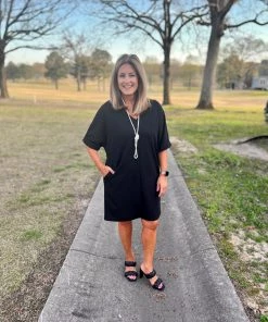 2Hearts DRESSES V-Neck Shift Dress