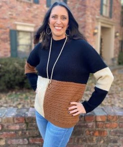 Andree By Unit Neutrals Color Block Sweater